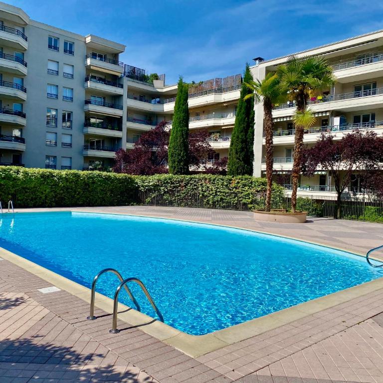 Studio chic piscine, jardin et parking, Lyon 3 - Appartement 1 Chambre - 32