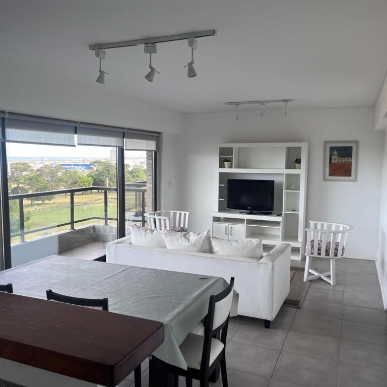 Torres del Golf - Apartamento de 2 dormitorios - 1