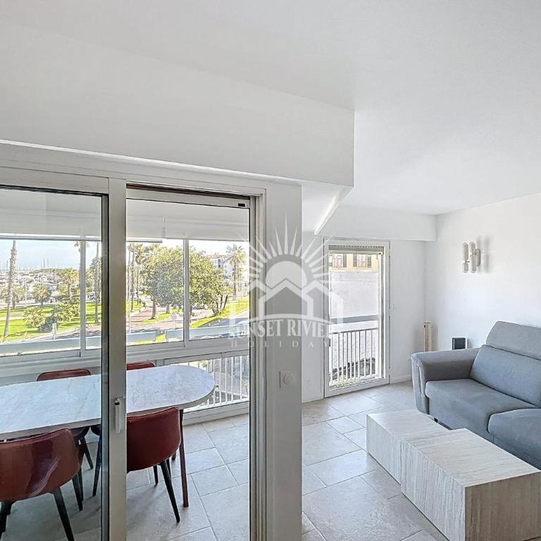 LE PORT VAUBAN Harbor view for 4 by Sunset - Appartement - 11