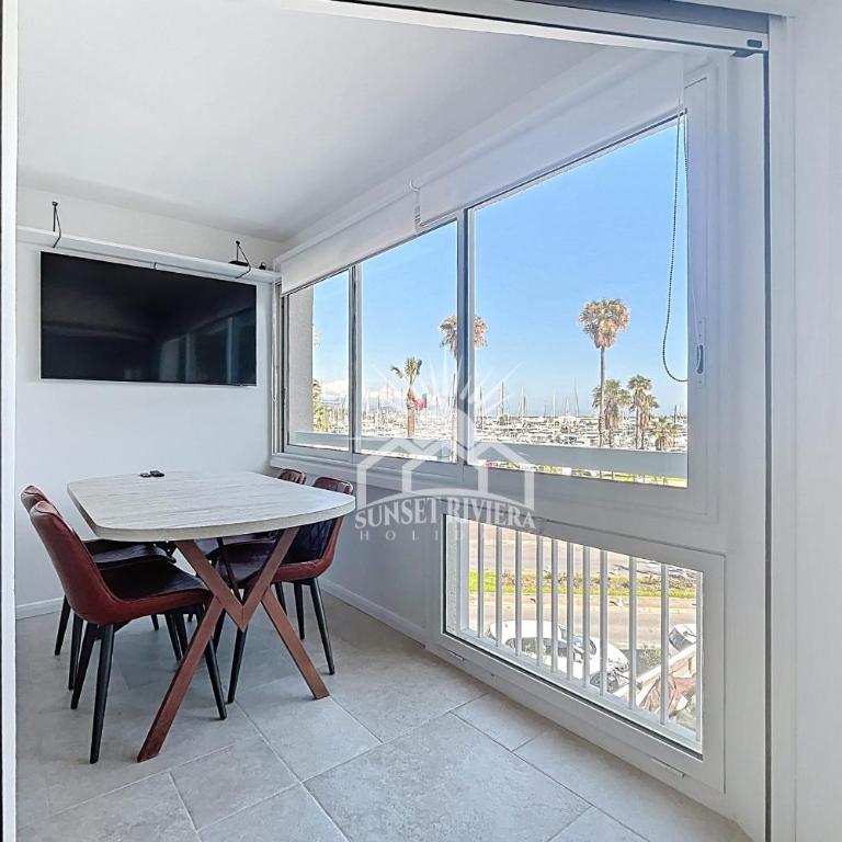 LE PORT VAUBAN Harbor view for 4 by Sunset - Appartement - 8