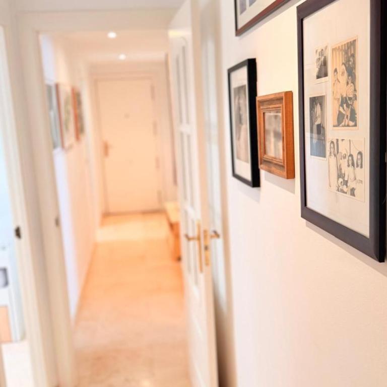 Room City Estepona M Méndez Cozy 3BR 2Bath - Apartamento de 3 dormitorios - 5