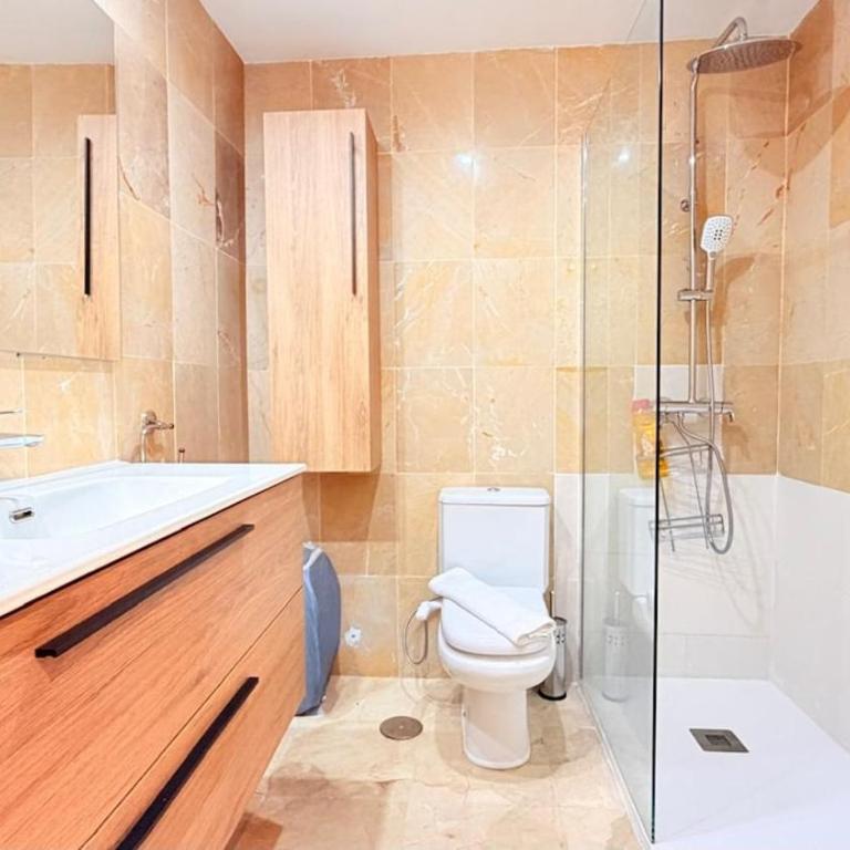 Room City Estepona M Méndez Cozy 3BR 2Bath - Apartamento de 3 dormitorios - 6