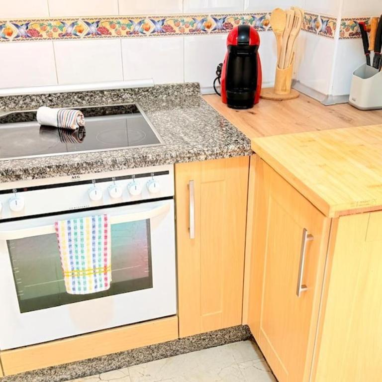 Room City Estepona M Méndez Cozy 3BR 2Bath - Apartamento de 3 dormitorios - 25