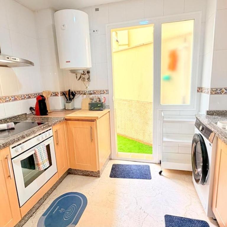 Room City Estepona M Méndez Cozy 3BR 2Bath - Apartamento de 3 dormitorios - 29