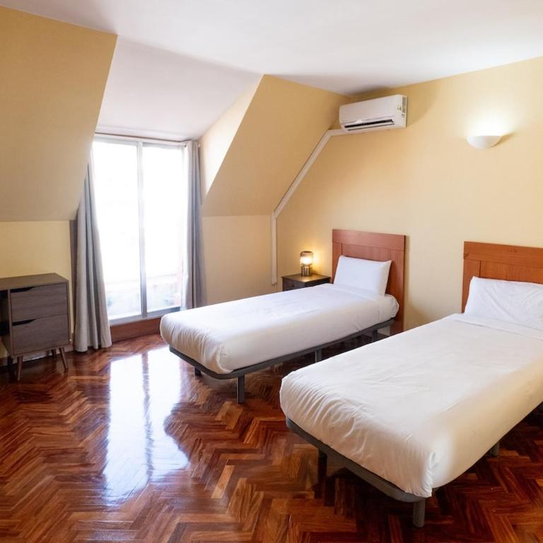 New and renovated penthouse with a terrace in the center 2C - Two-Bedroom Apartment - 9