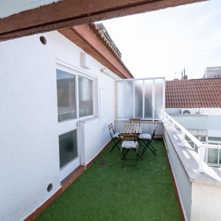 New and renovated penthouse with a terrace in the center 2C - Two-Bedroom Apartment - 12