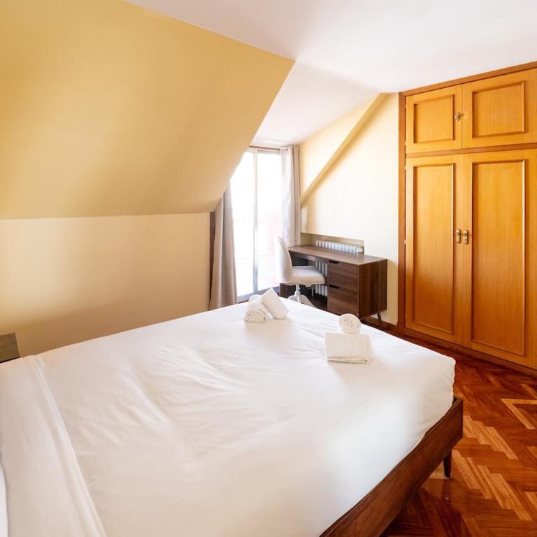 New and renovated penthouse with a terrace in the center 2C - Two-Bedroom Apartment - 27