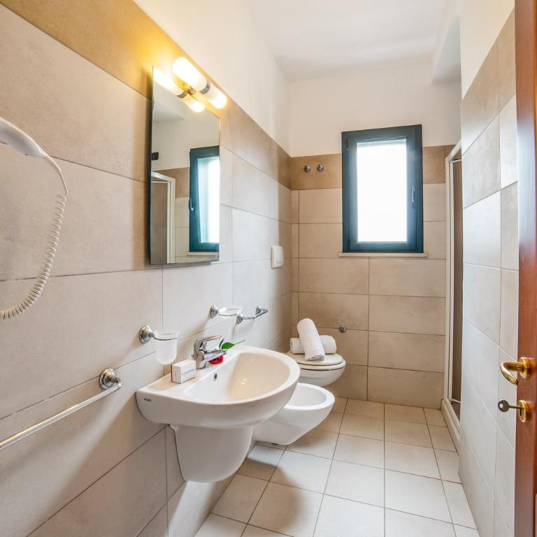 Blumare Resort - One Bedroom Apartment with Garden 5 - 7