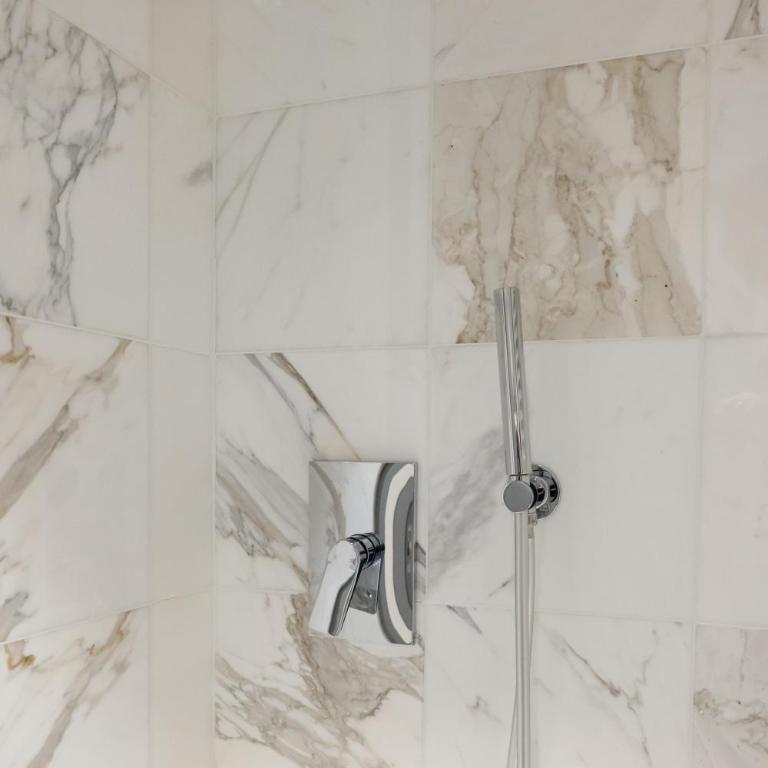 Luxury Apartment for 6 person in Duomo - Mirable PM - Appartamento con 2 Camere da Letto - 9