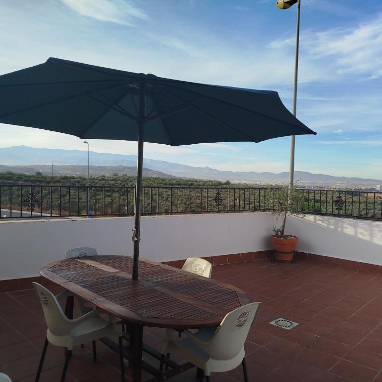 Beautiful Andalusian House Tradition & Confort - Three-Bedroom Home - 28