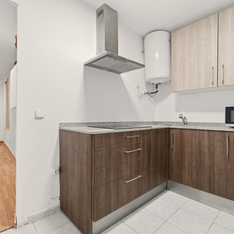 Chueca Central Residence - Apartamento de 3 dormitorios con balcón - 20