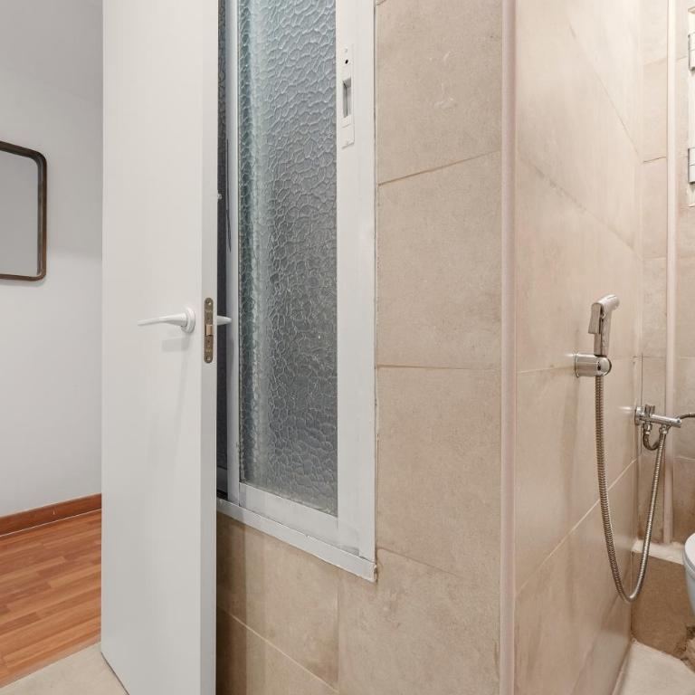 Chueca Central Residence - Apartamento de 3 dormitorios con balcón - 21