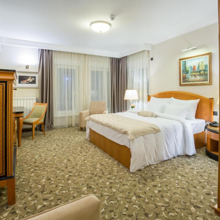 Hotel Sterling Garni - Deluks Soba sa Bračnim Krevetom (King-size) - 1