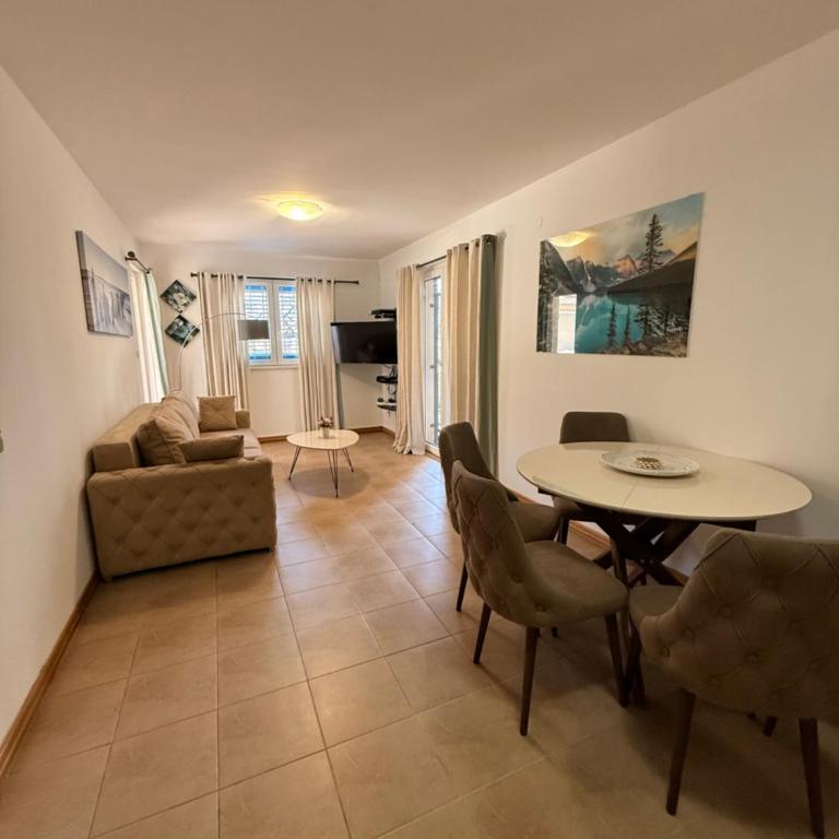 Adriatic Apartment Complex - Apartman sa 2 Spavaće Sobe - 1