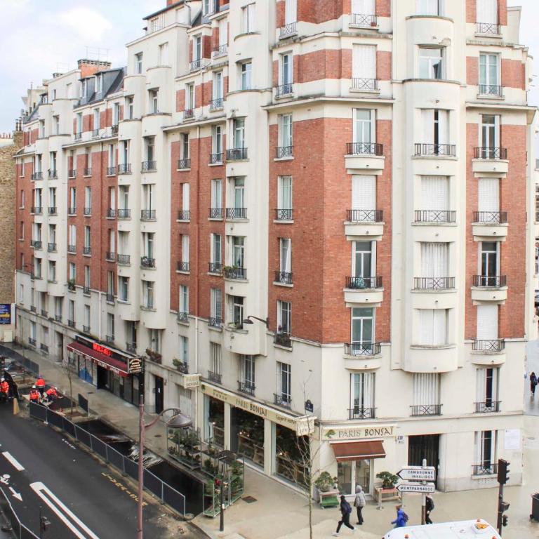 Appartement intemporel dans un immeuble hausmanien - Appartement - 17