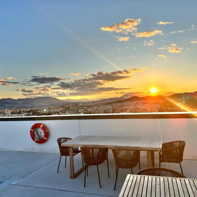 Malaga Skyline 26 with parking and pool - Apartamento de 1 dormitorio - 20