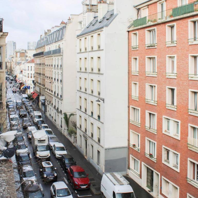 Appartement intemporel dans un immeuble hausmanien - Appartement - 22