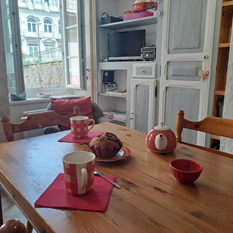 Duplex cosy - charme et confort à 100 mètres des thermes et des sentiers - Two-Bedroom Apartment - 3