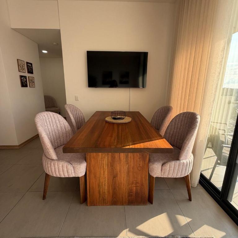 Modern apartment with a great location! - One-Bedroom Apartment - 3
