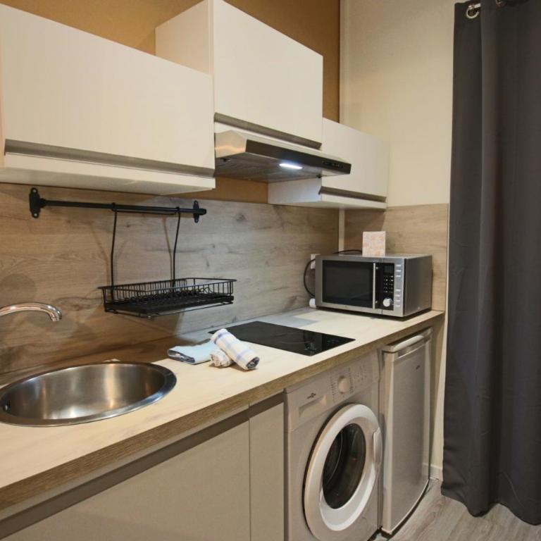 Studio 15m², avec terrasse et place de parking - Studio - 4