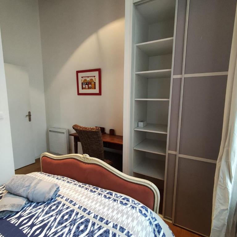 La Suite du Clos Saint Sauveur - 2 Chambres - Centre Historique Cathédrale Saint Pierre - Second Lodge - Two-Bedroom Apartment - 8
