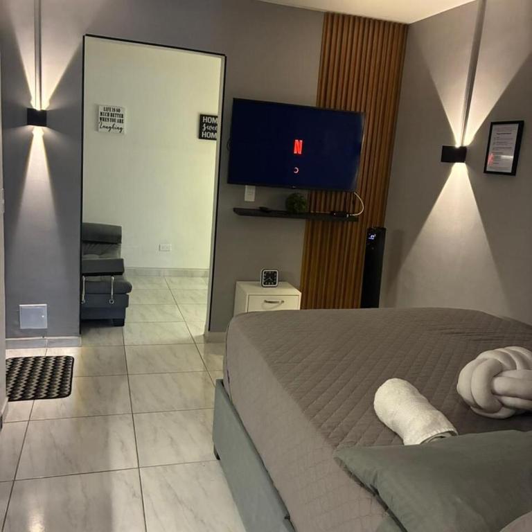 Apto moderno en centro de Pereira con iluminación premium - One-Bedroom Apartment - 6