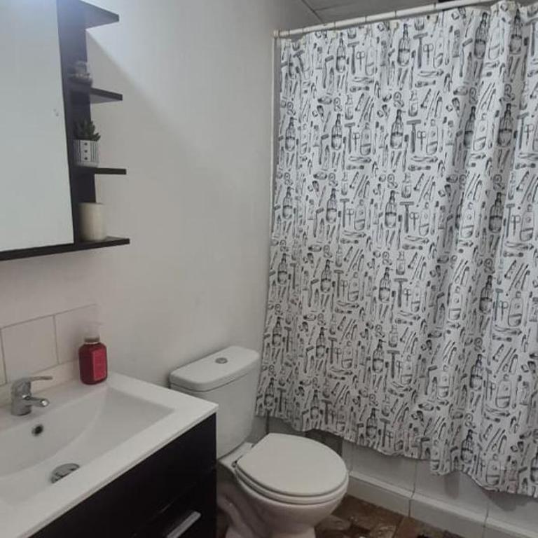 Casa 3D2B a 2 cuadras playa Reñaca Ideal familias - Three-Bedroom House - 4