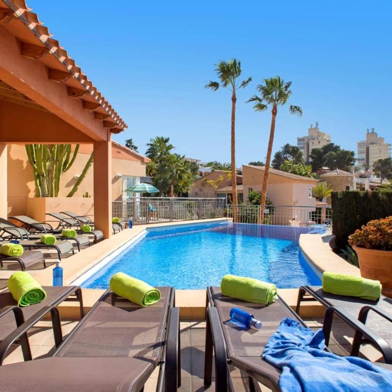 Villa Mar Flores by Villa Plus - Villa - 4