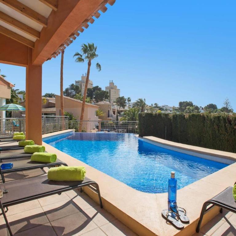 Villa Mar Flores by Villa Plus - Villa - 17