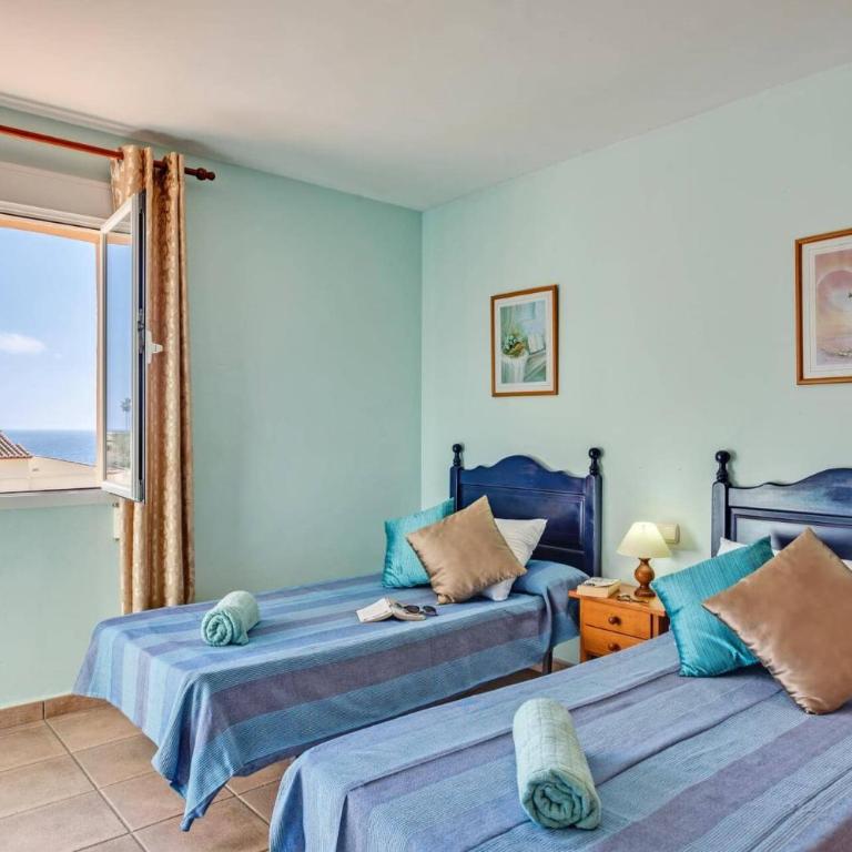 Villa Mar Flores by Villa Plus - Villa - 24