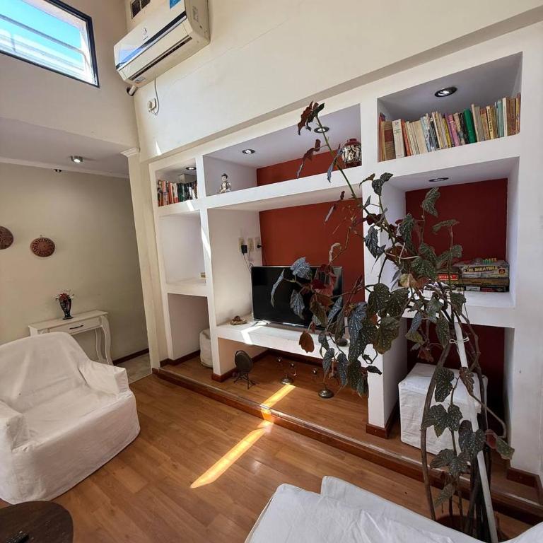 Casa 2 hab, cerca del centro y costanera - Casa de 2 dormitorios - 33