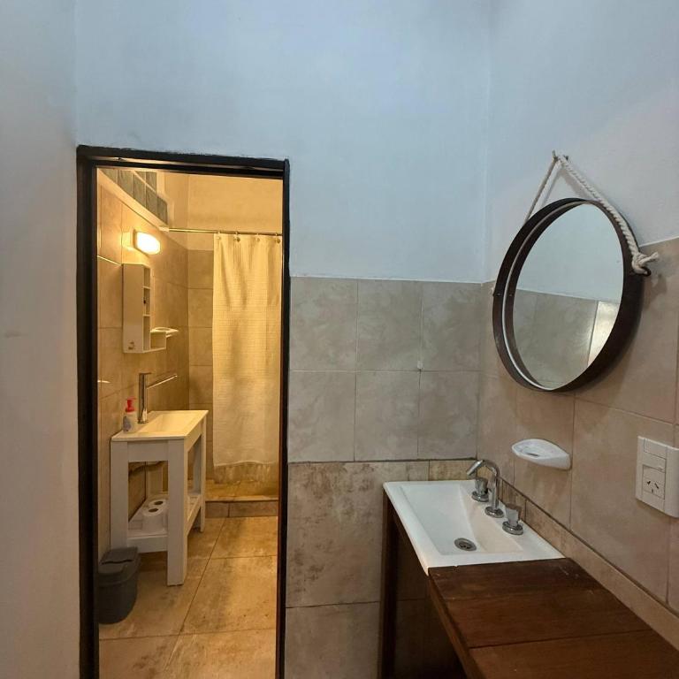 Casa 2 hab, cerca del centro y costanera - Casa de 2 dormitorios - 31