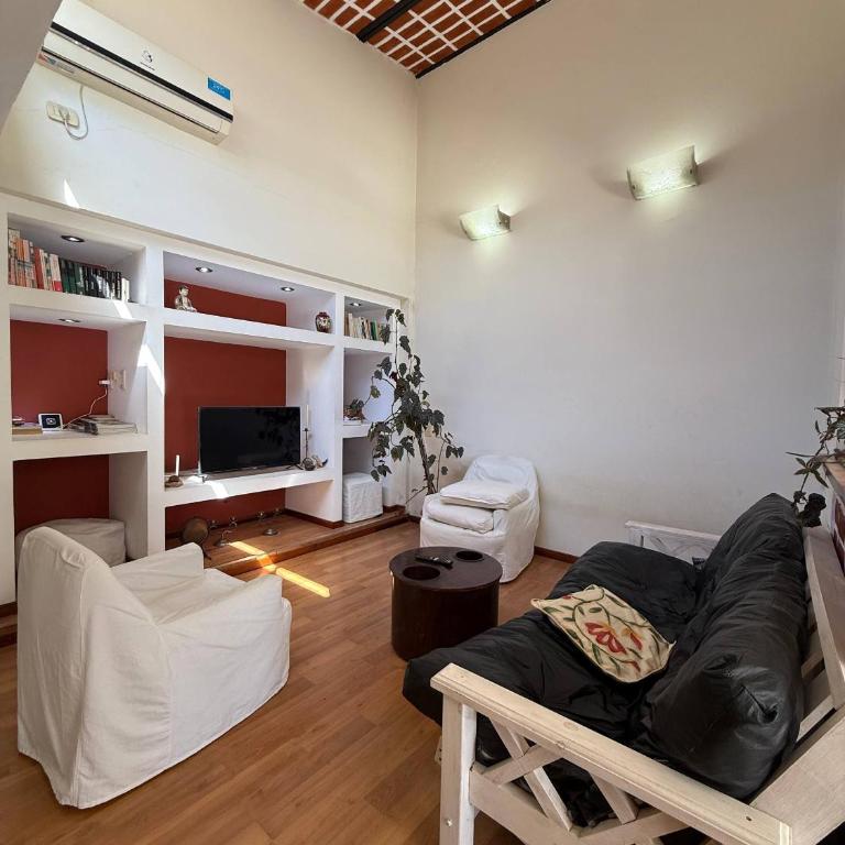 Casa 2 hab, cerca del centro y costanera - Casa de 2 dormitorios - 42
