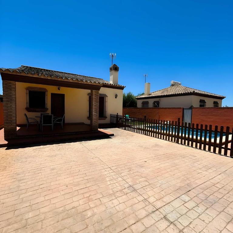 Chalet con Piscina Privada Vallada Roche Cerca de la Playa - Casa - 5