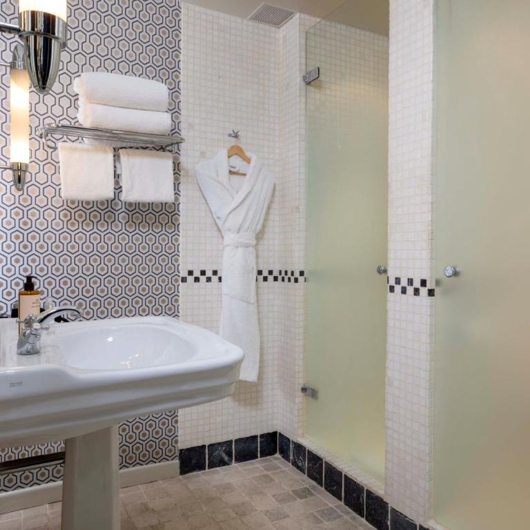 Hôtel de Banville - Chambre Double Classique - 9