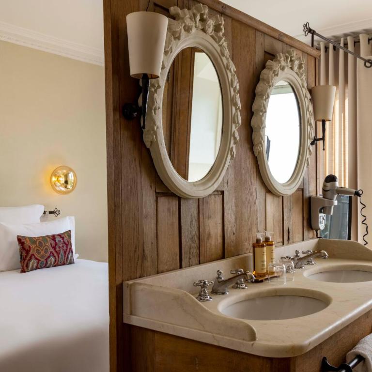 Hôtel de Banville - Chambre Double Prestige avec Balcon - 7