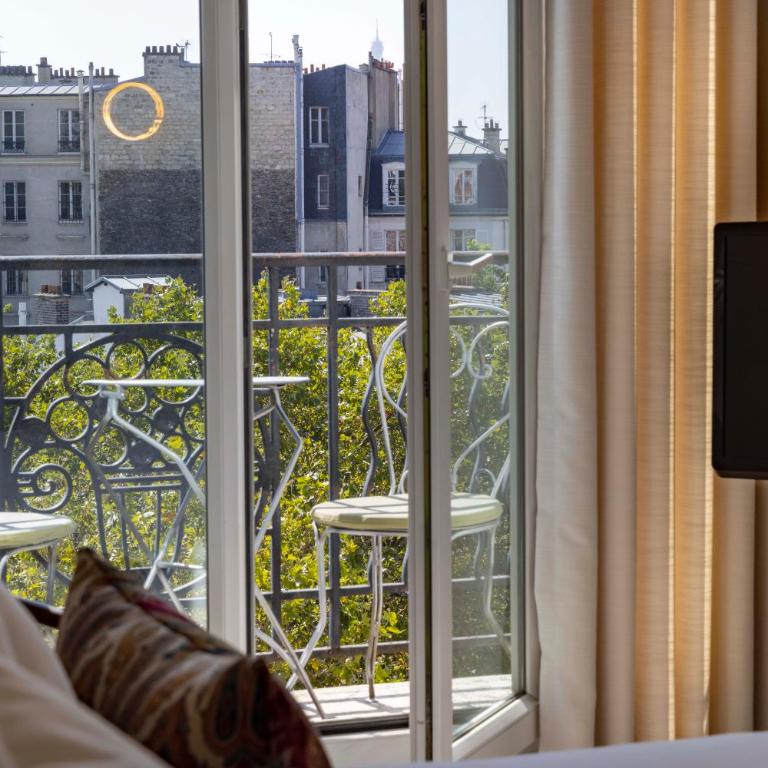 Hôtel de Banville - Chambre Double Prestige avec Balcon - 1