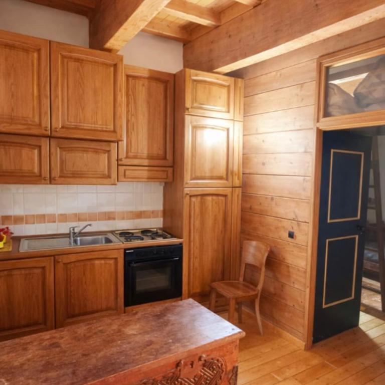 Appartement avec cheminée proche de la Cité Vauban - Appartement - 1