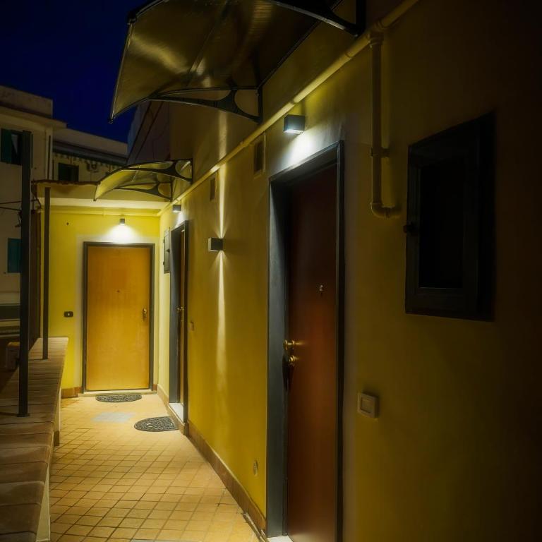 Domus Gargilius - Double Room with Balcony - 6
