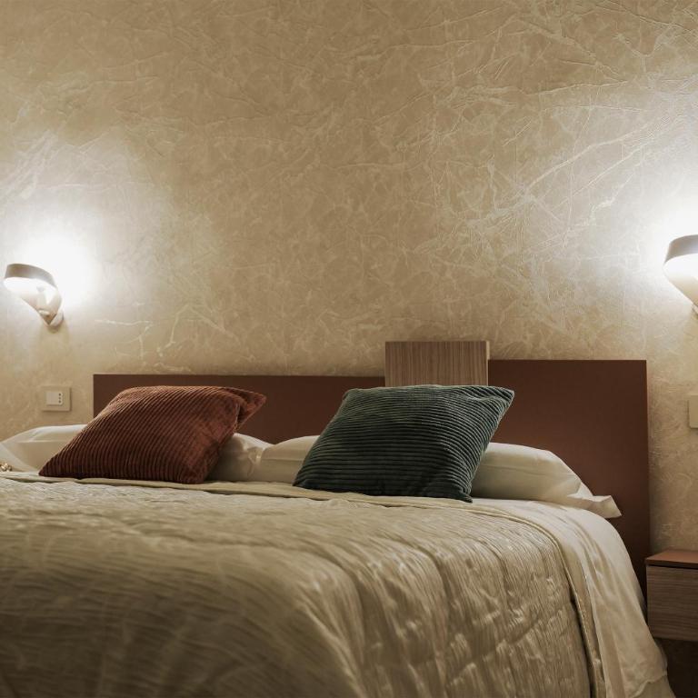 Domus Gargilius - Double Room with Private Bathroom - 8