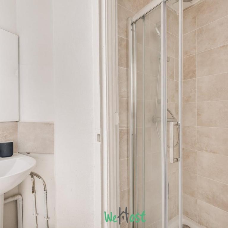 Parisian charm a stone's throw from Montmartre - Apartment - 5