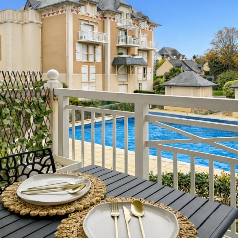 L'Orchidée - Balcon Vue sur Piscine & Plage - Garage Privé - Dinard - Apartment mit 2 Schlafzimmern - 5