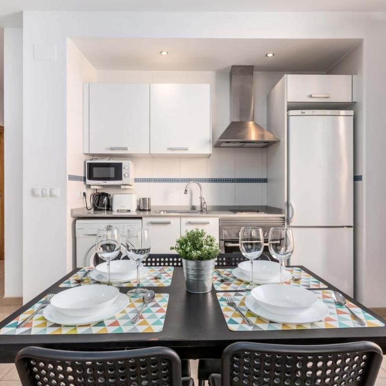 Spacest - Carrer del Poeta Llombart D - Apartment - 18