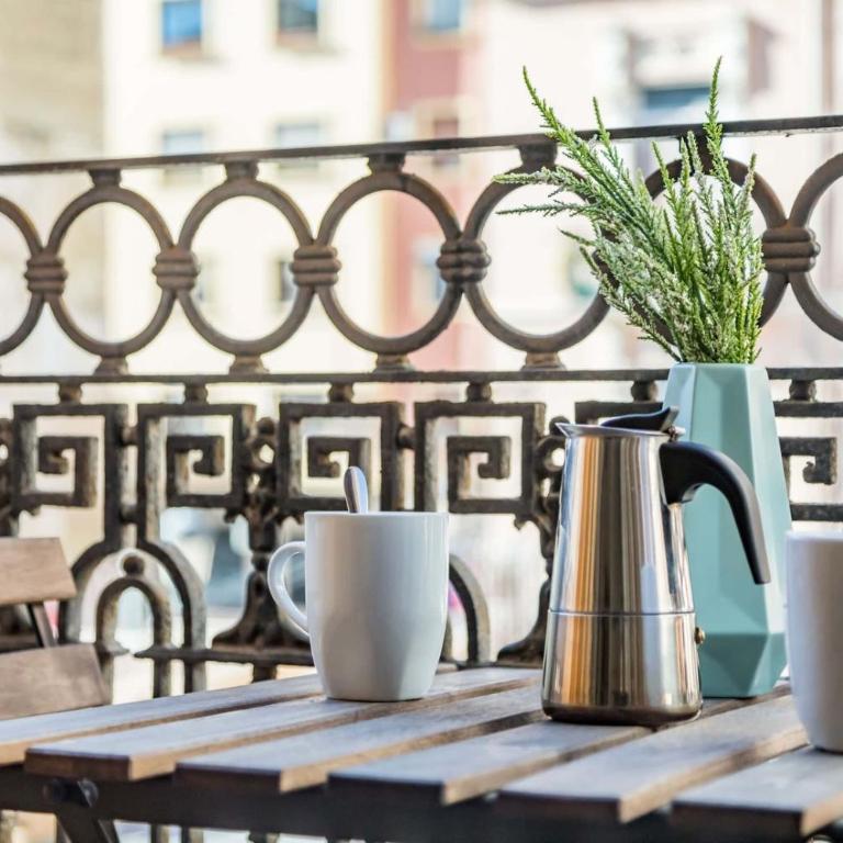 Spacest - Carrer del Poeta Llombart D - Apartment - 22