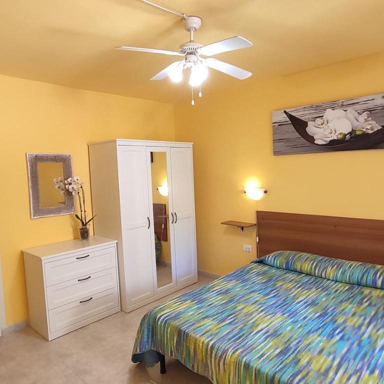 Appartamenti Villa Pineta Mare - Goelba - Appartamento Deluxe con 1 Camera da Letto - 2