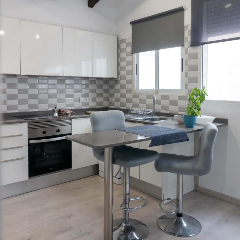 Spacest - Carrer de Martí A - One-Bedroom Apartment with Balcony - 6
