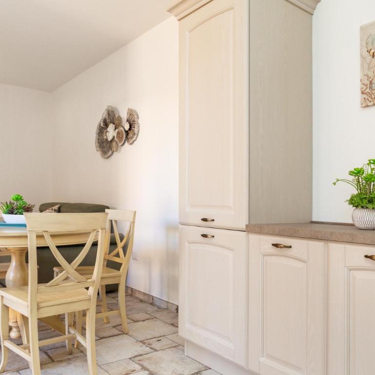 Agorà Apartments - Two-Bedroom Apartment with Garden - 24