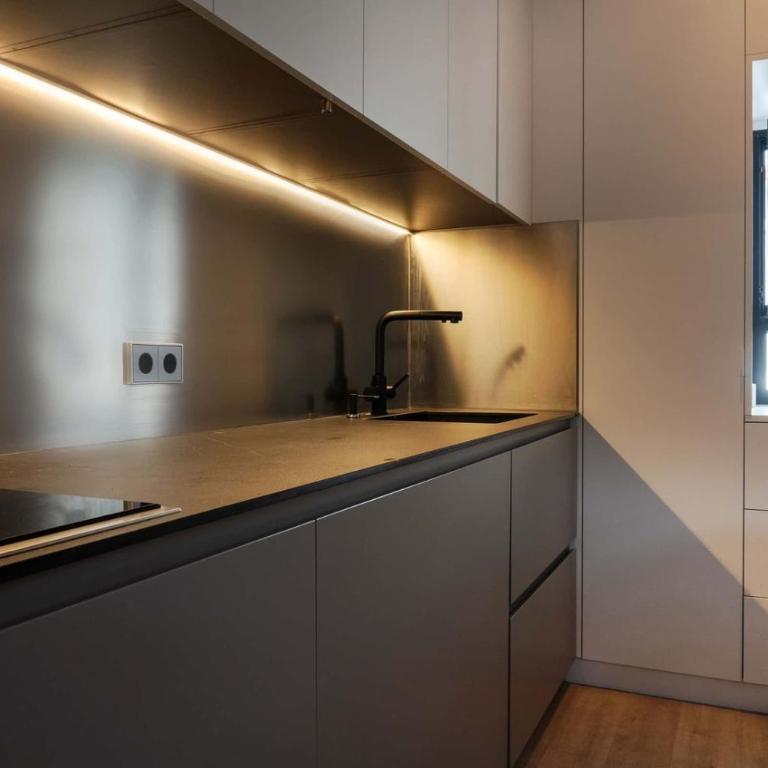 Spacest - Carrer de Martí B - One-Bedroom Apartment with Balcony - 12