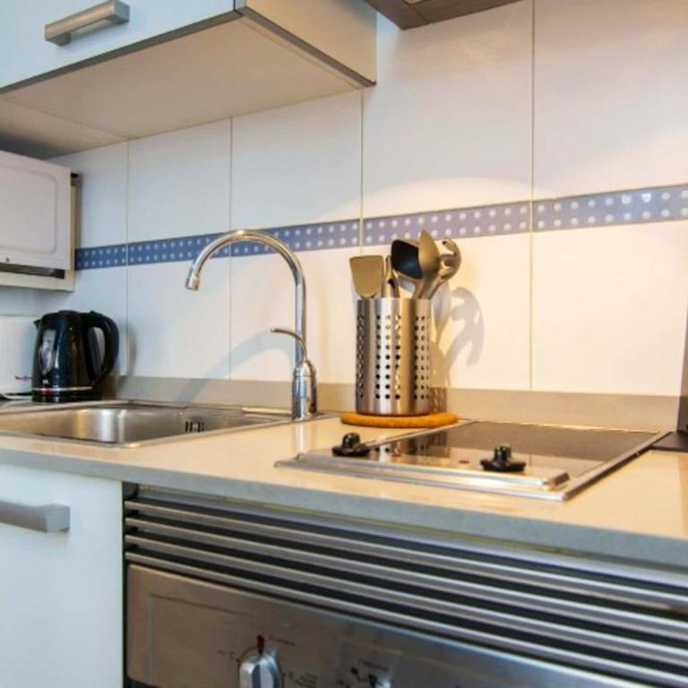 Spacest - Carrer del Poeta Llombart A - One-Bedroom Apartment - 8