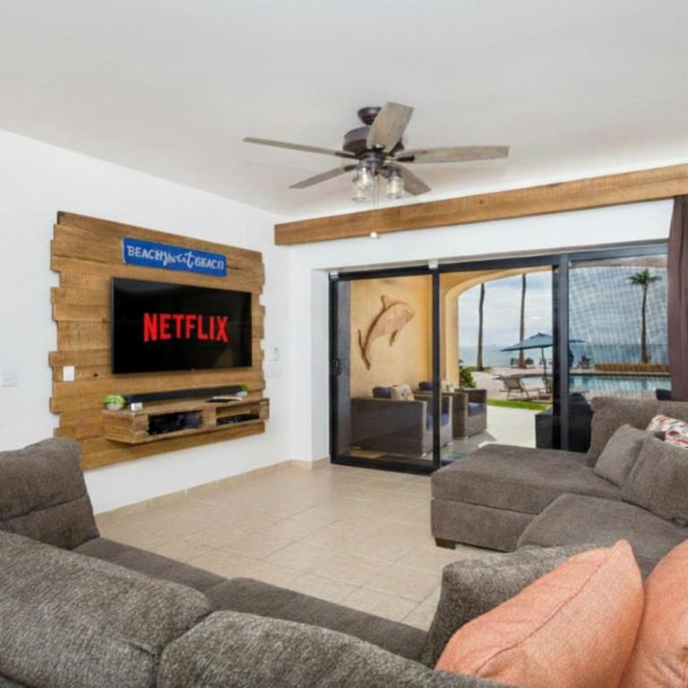 Ground Floor 2BR Beachfront - Steps to Pool - Princesa E104 - BeachBumCondos - Two-Bedroom Apartment - 22